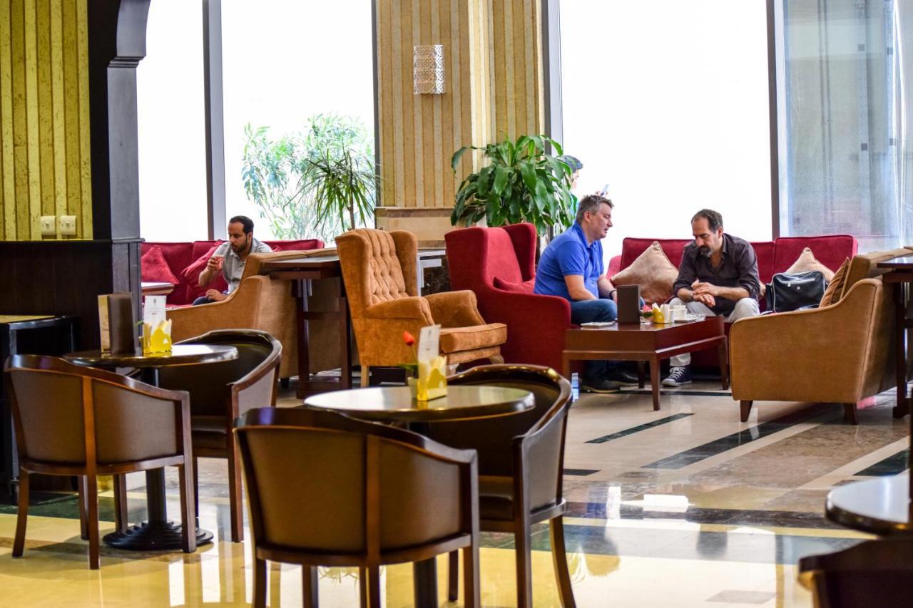 Sapphire Plaza 4* Doha