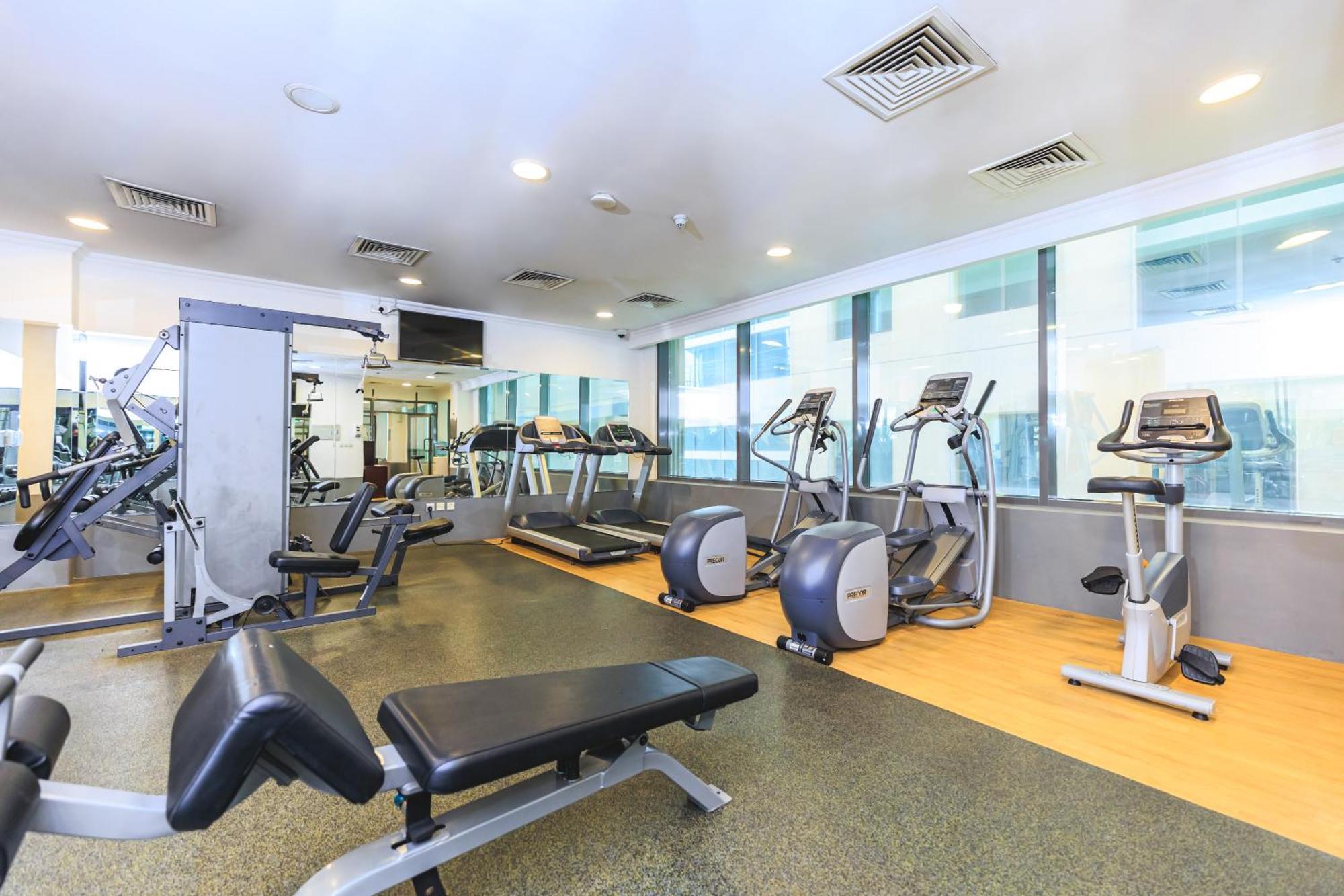 Sapphire Plaza Hotel 4*