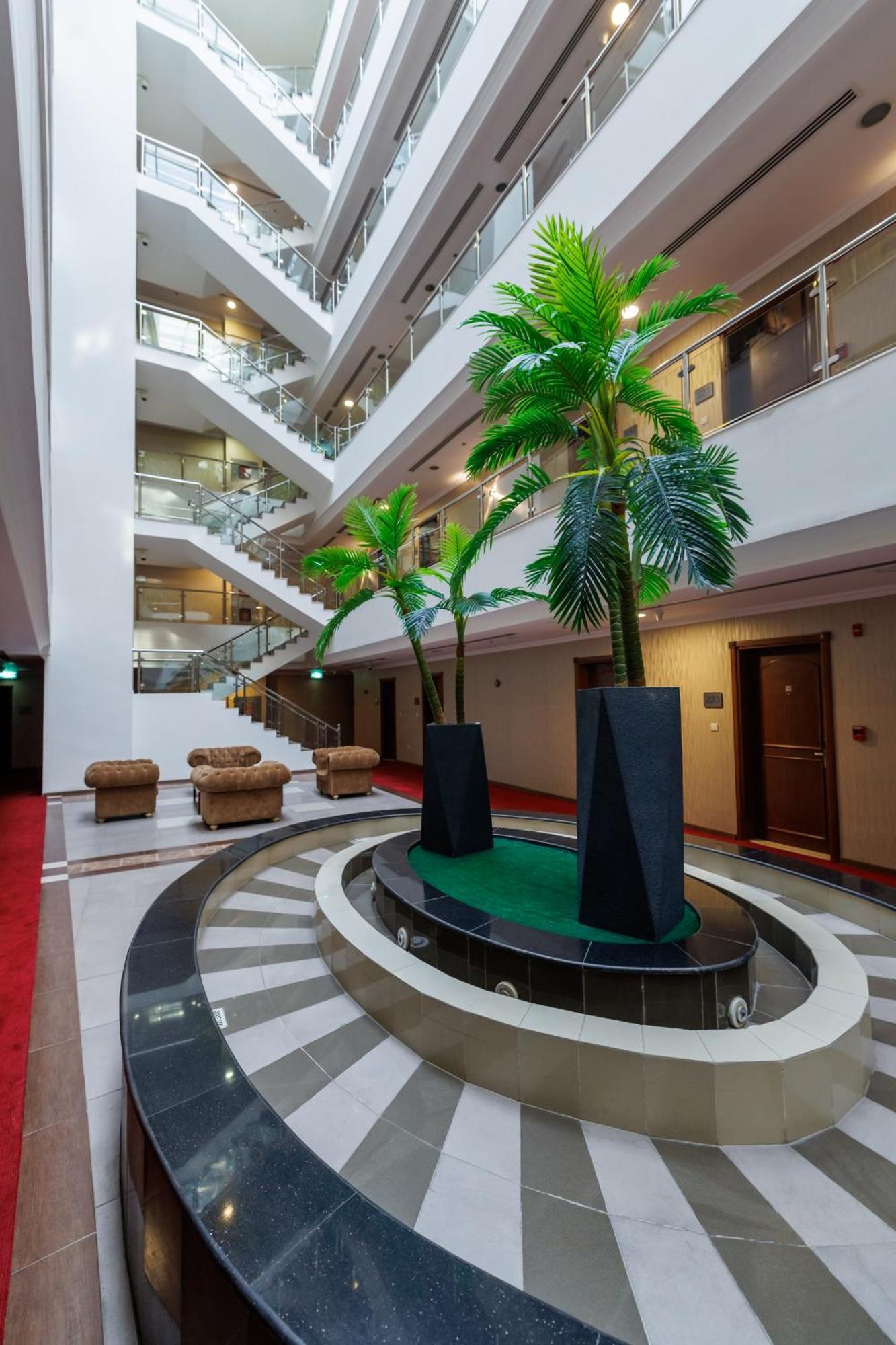 Sapphire Plaza 4*
