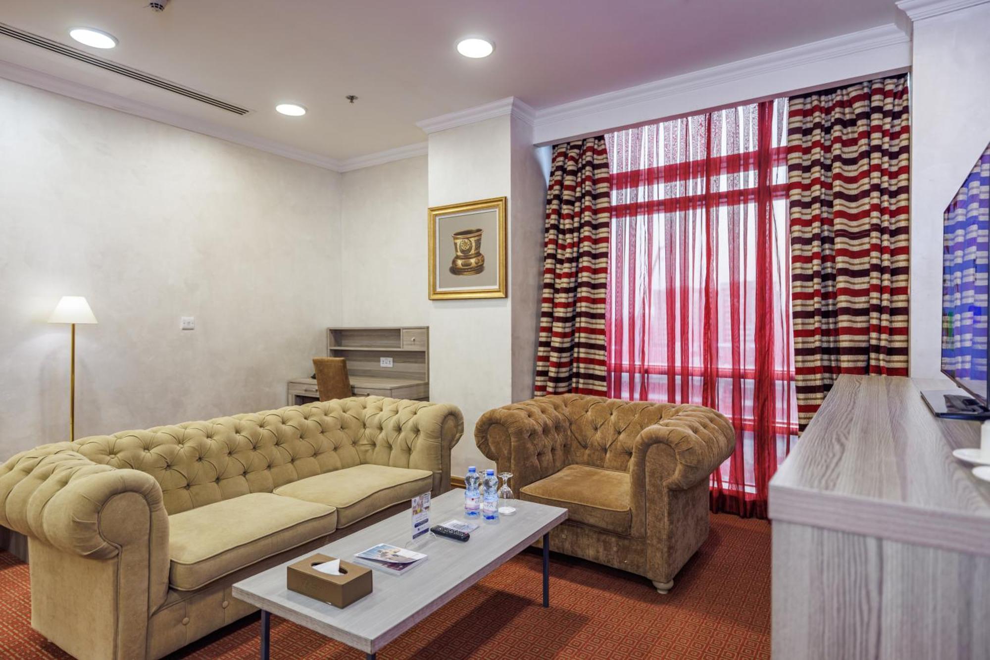 Sapphire Plaza Hotel